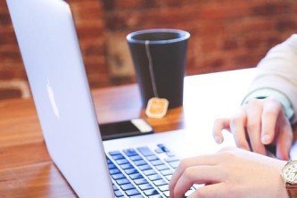 湛江軟件開(kāi)發(fā)技校學(xué)費(fèi)解析 費(fèi)用構(gòu)成、性?xún)r(jià)比分析與擇校建議